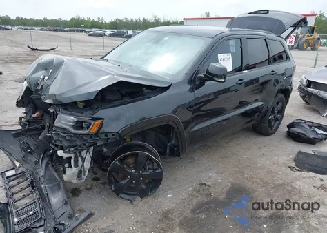 2015 Jeep Grand Cherokee High Altitude z USA, uszkodzony, nr VIN 1C4RJECG8FC137639